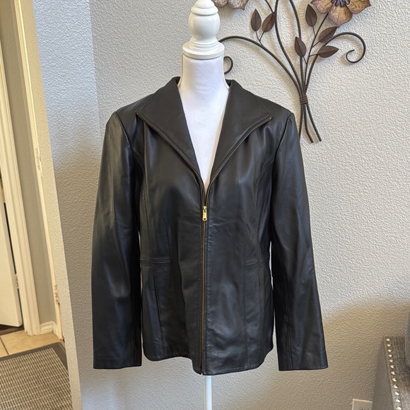 Cole Haan Women’s Wing Collar Leather Jacket - Picture 6 of 16